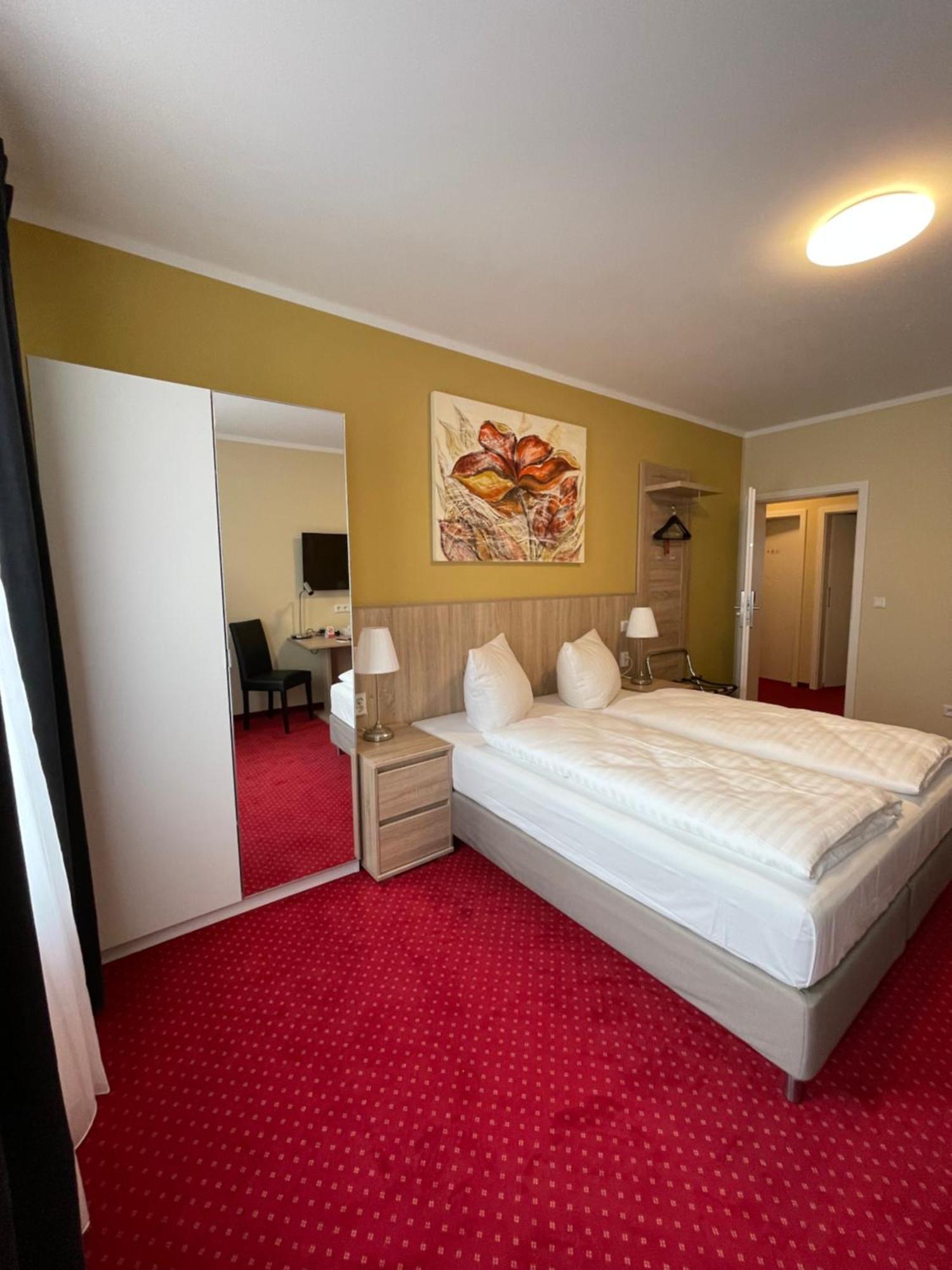 Hotel Palm Premium & Düsseldorf