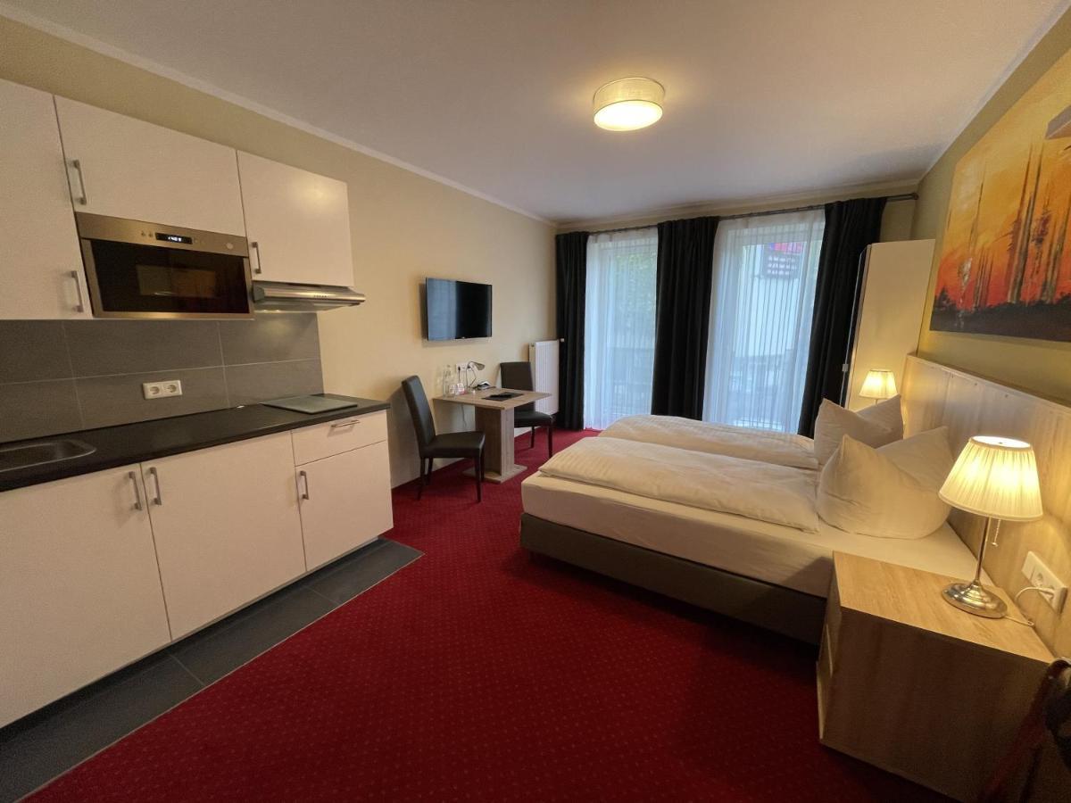 Palm Premium Hotel 3*