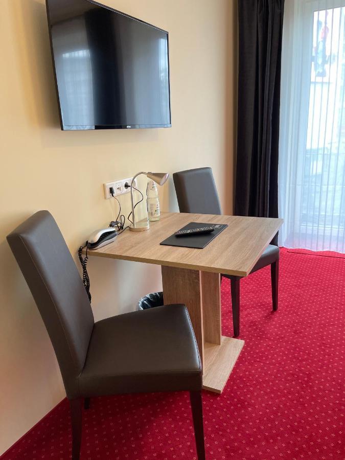 Hotel Palm Premium