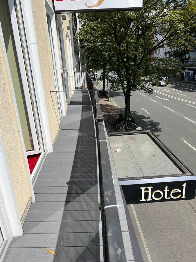Hotel Palm Premium