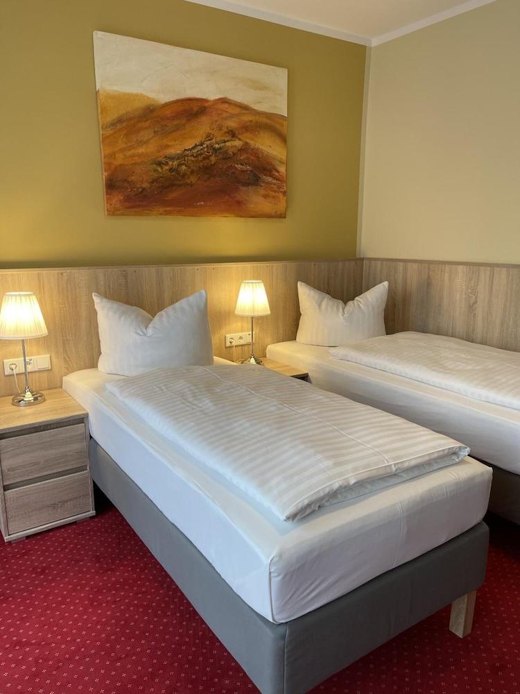 Palm Premium Hotel