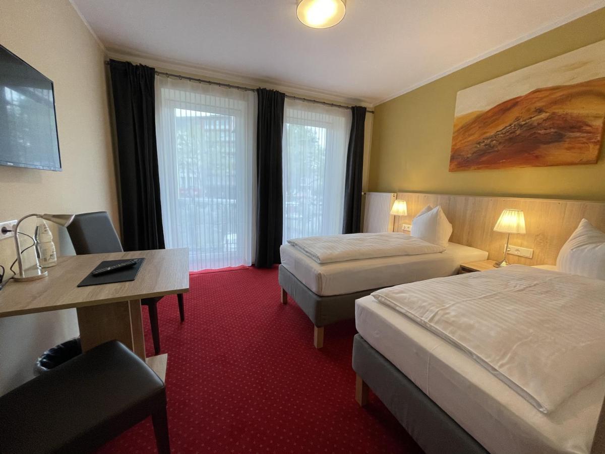 Palm Premium Hotel 3*