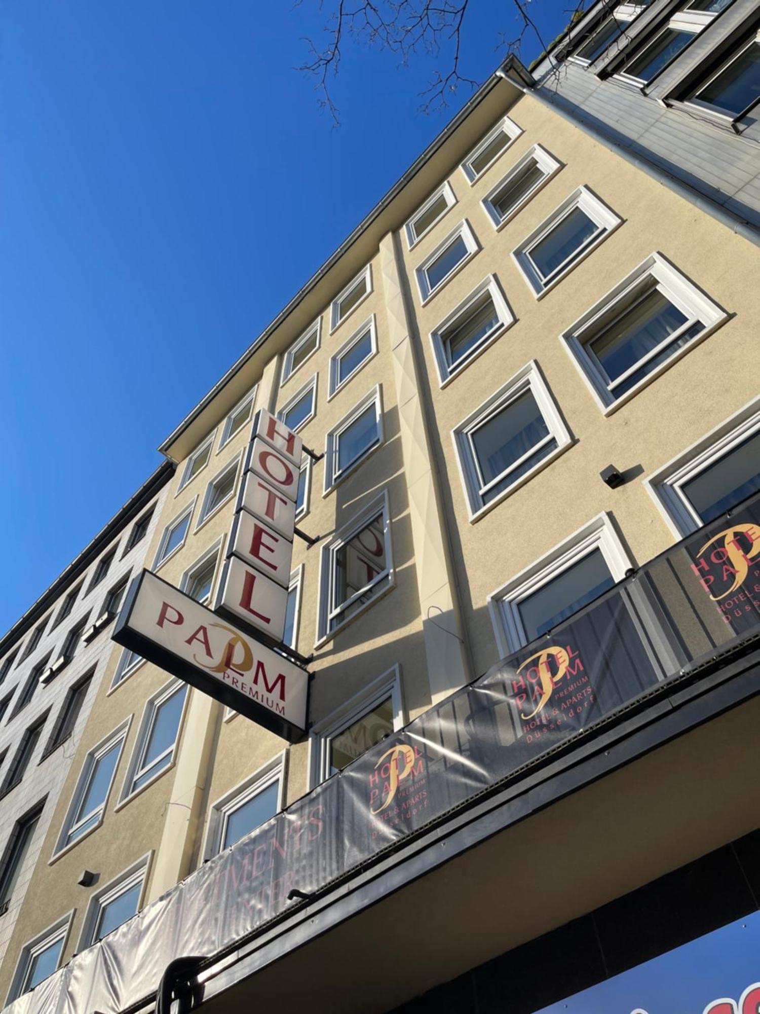 Hotel Palm Premium