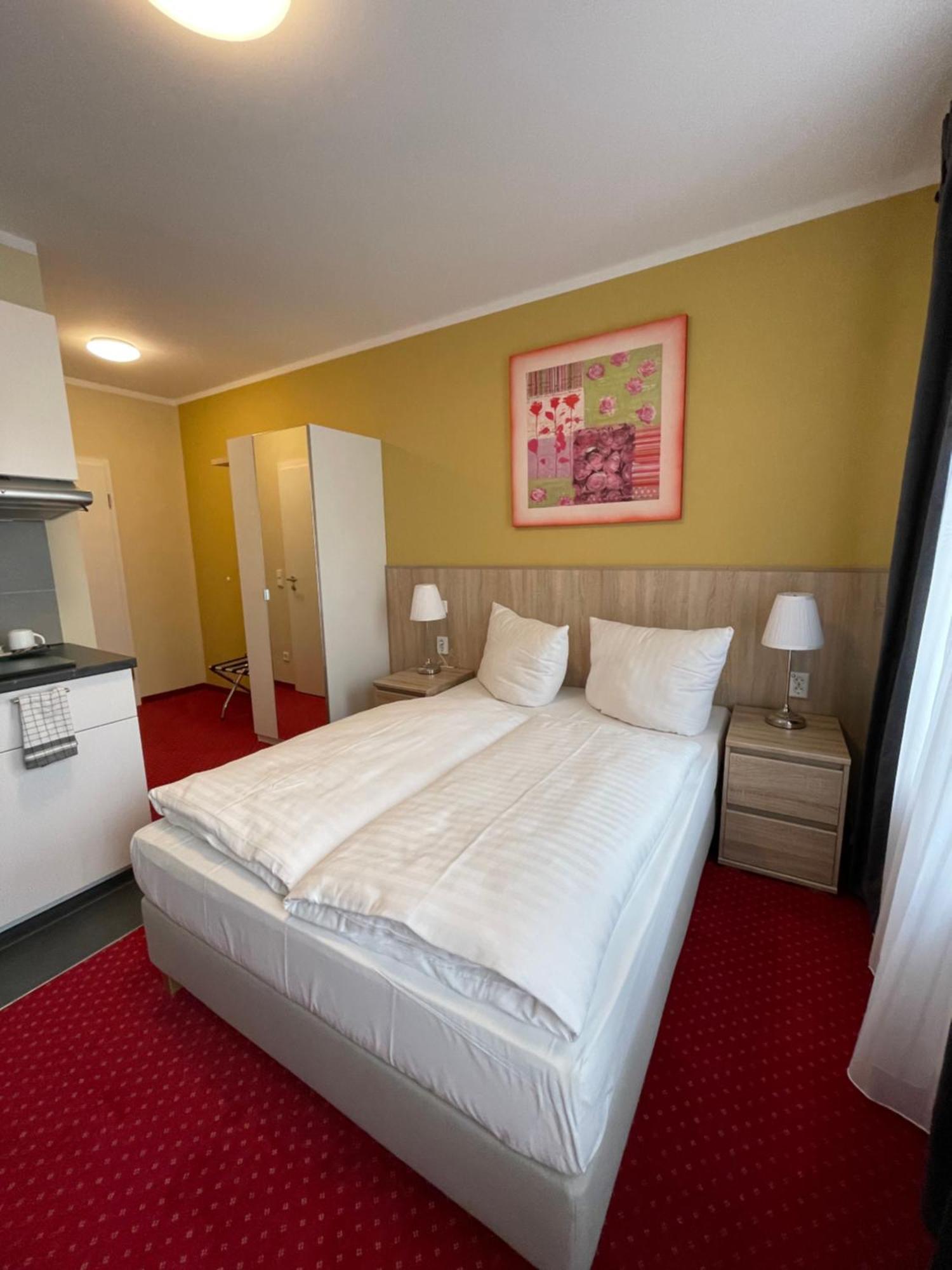 Palm Premium Hotel 3*
